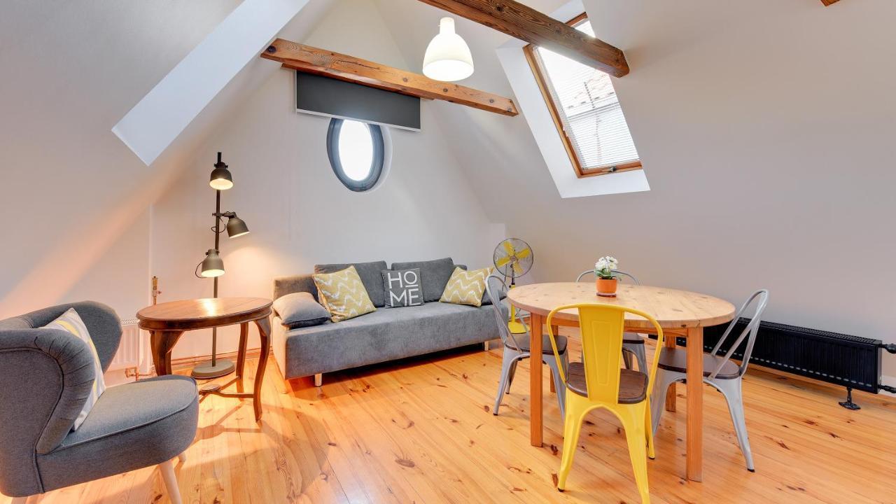 Dom & House - Old Town Swietego Ducha Apartment Гданск Екстериор снимка